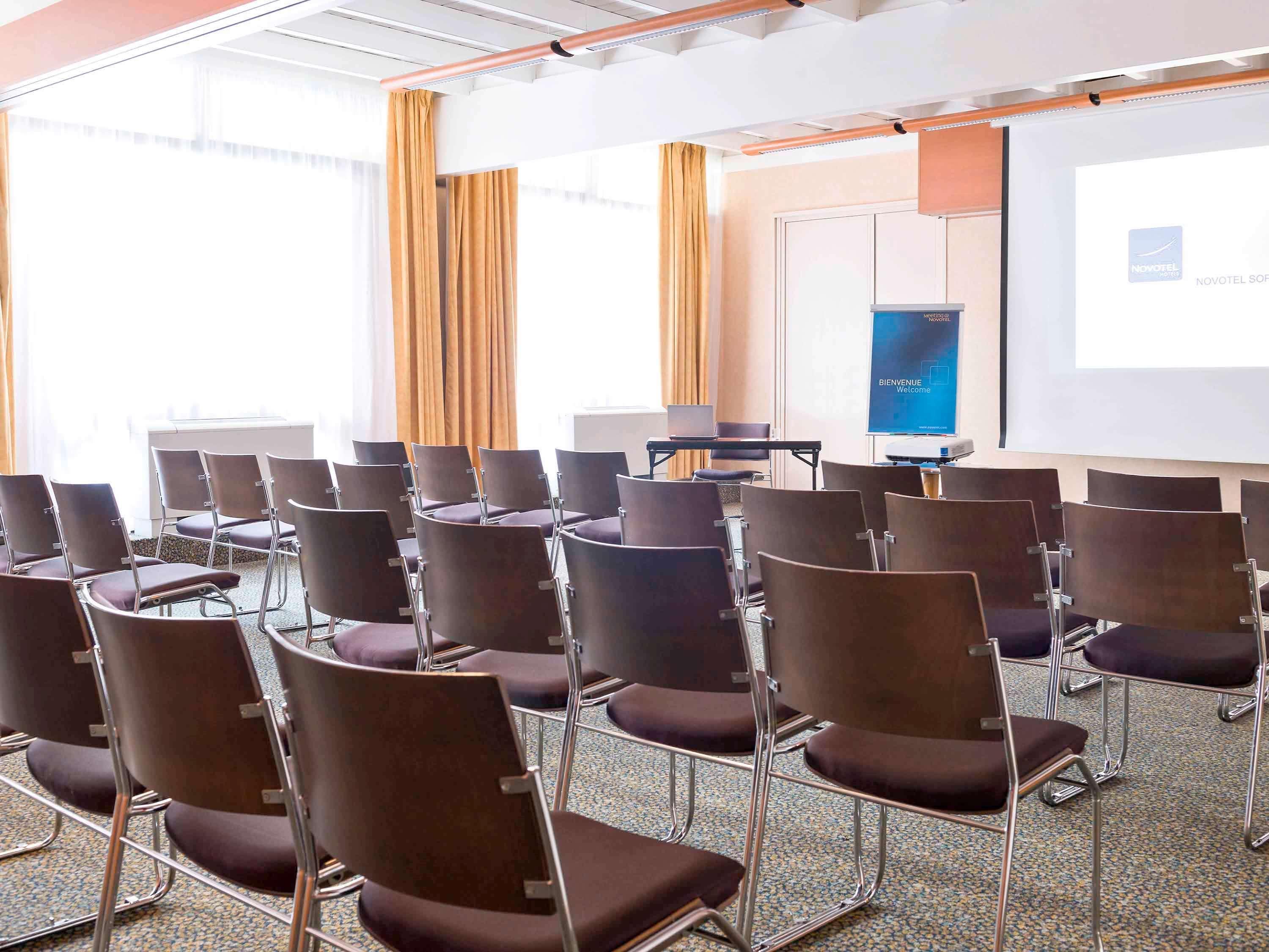 Novotel Antibes Sophia Antipolis Valbonne Esterno foto